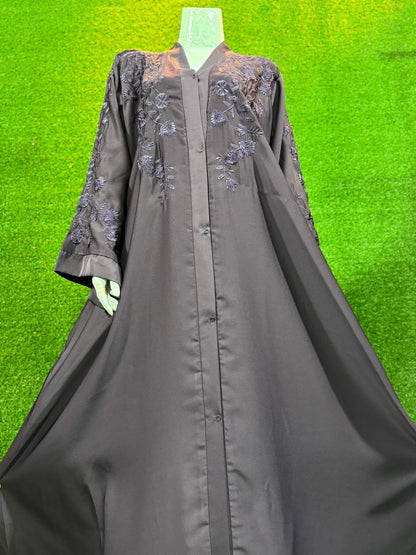 Thread Embellished Abaya