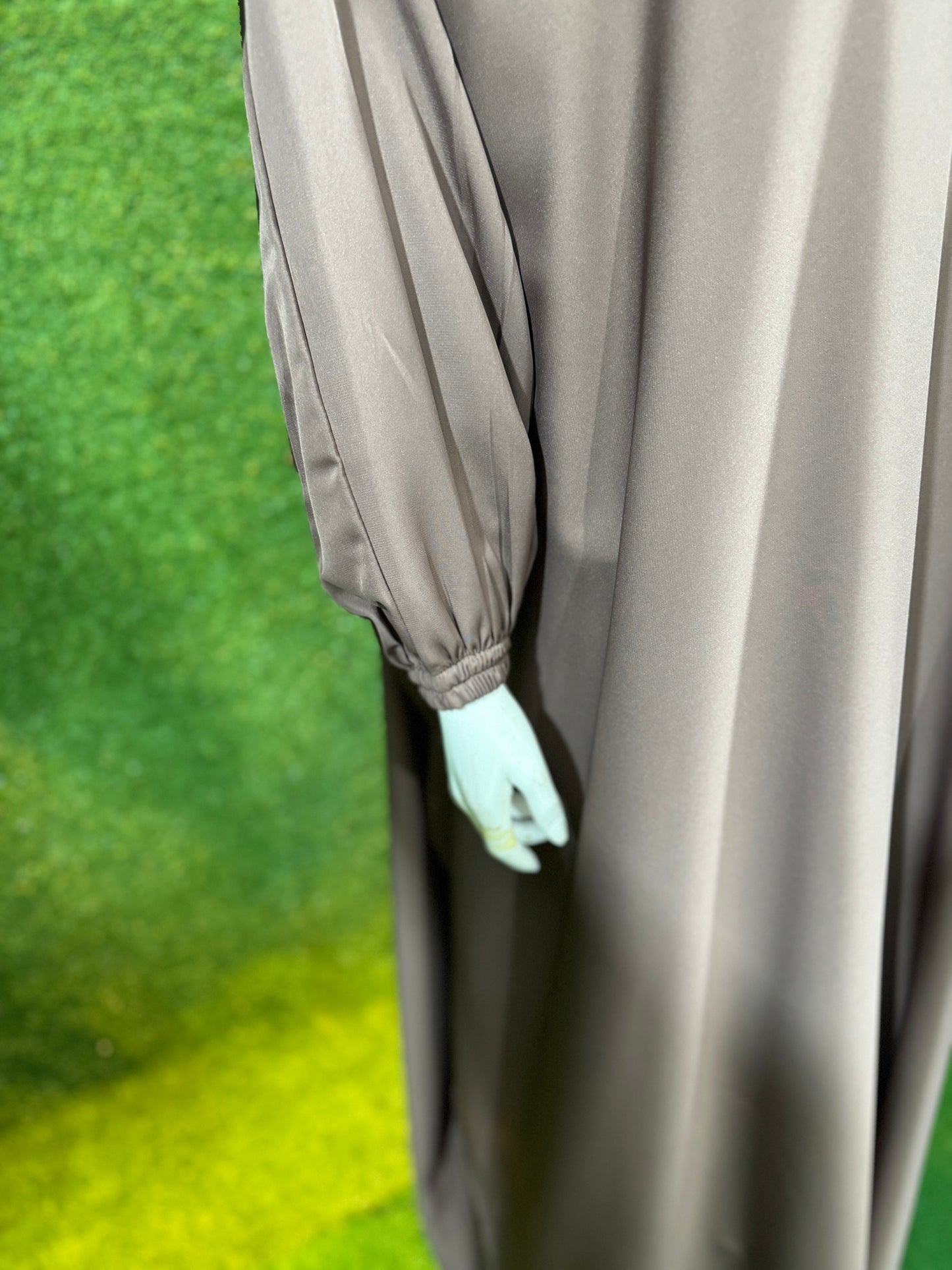 Plain Kaftan with Elastic Slevees