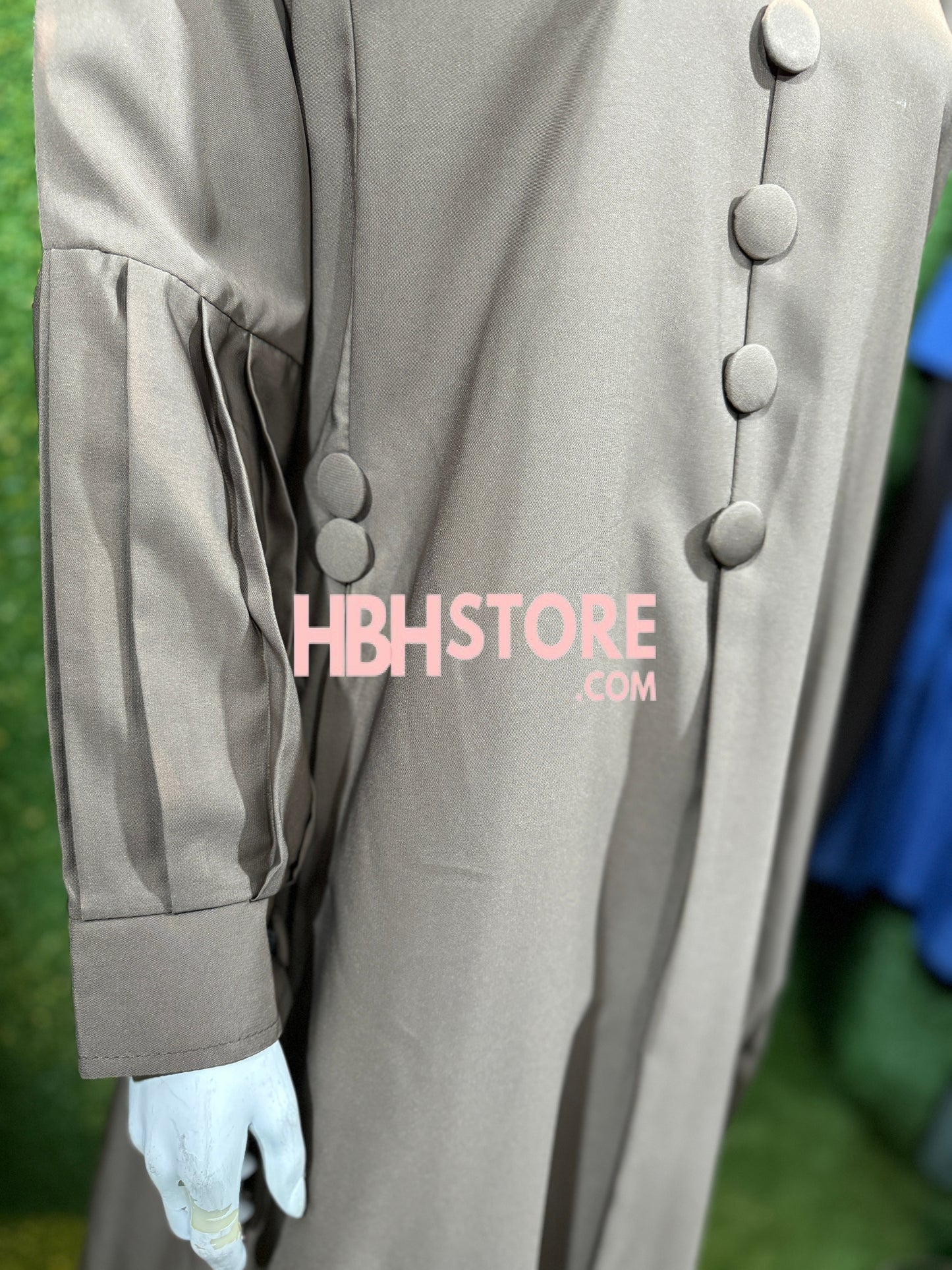 Button Pleats Abaya