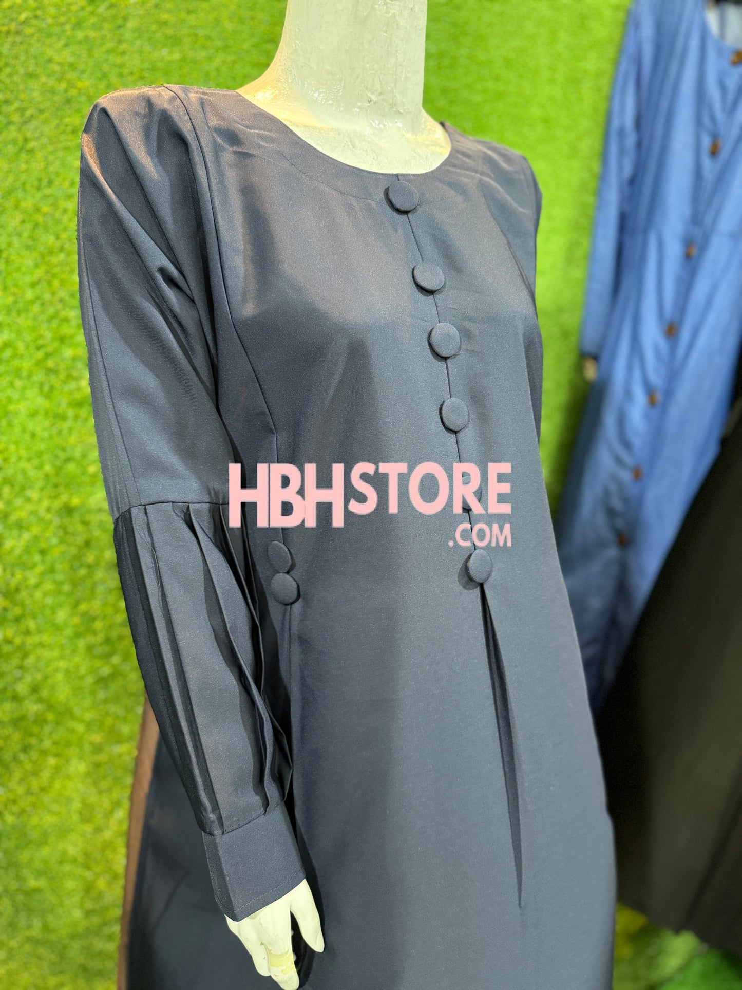 Button Style Pleates Sleeves