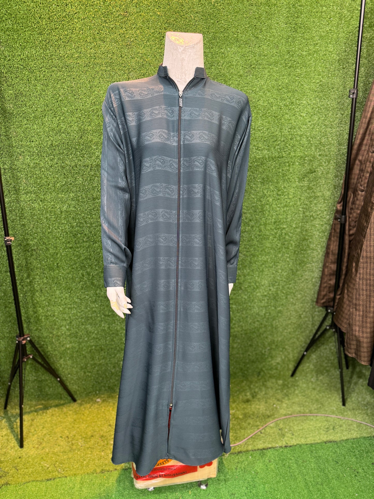 SELF PRINT ZOOM ZIPPER ABAYA